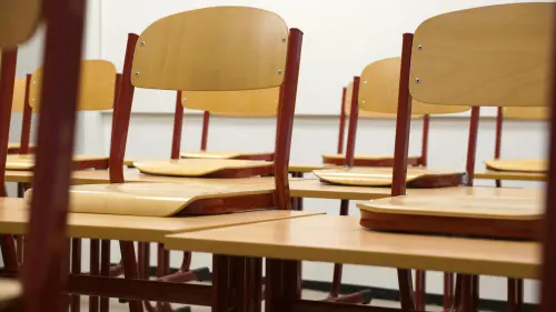 Cagliari, Zedda incontra gli studenti del Giua su bus e scuole