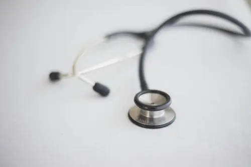 Chirurgia endocrina, l’Università di Cagliari tra le eccellenze al congresso ESES di Ginevra