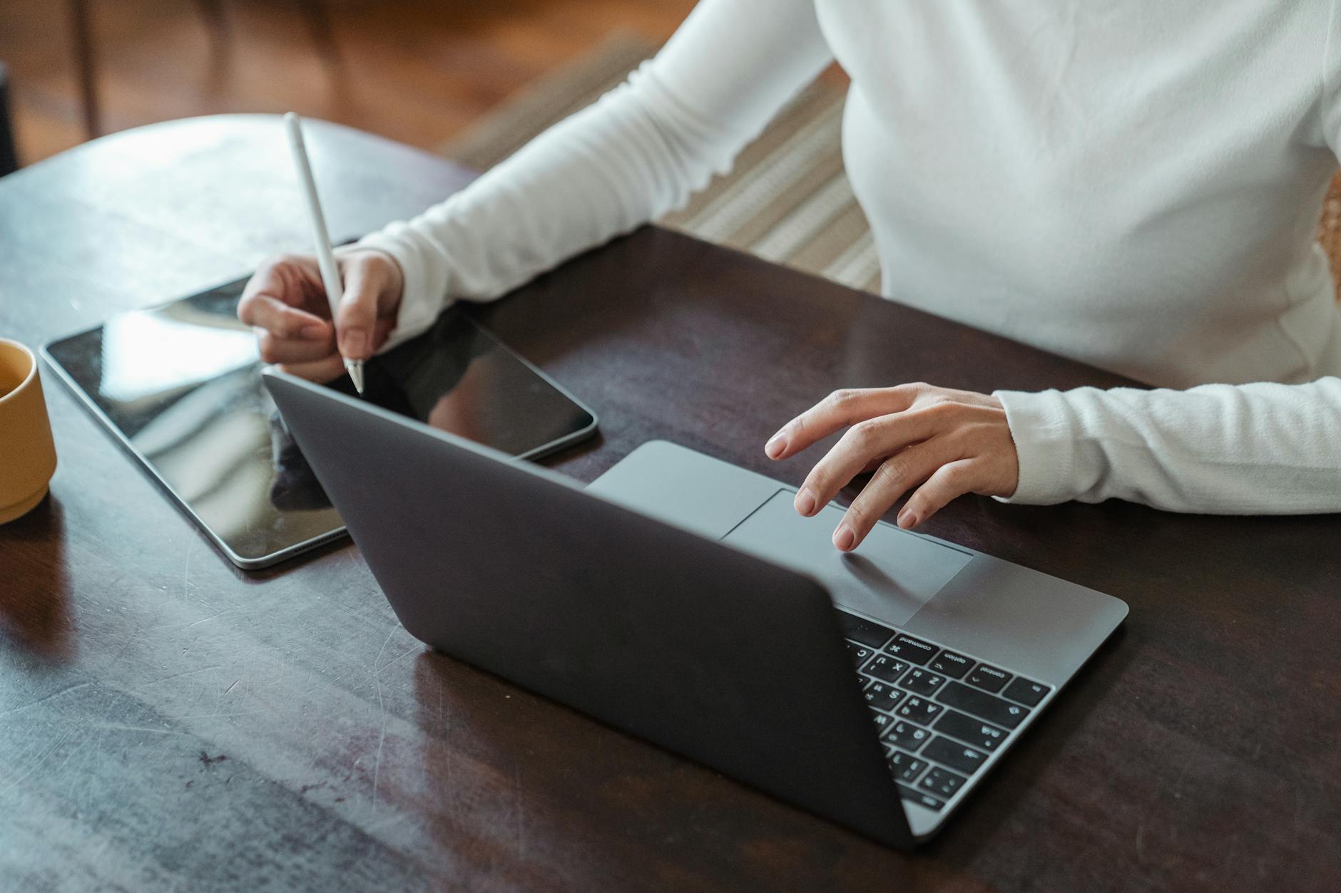 UniCa all’EDUCational Week su multilinguismo e corsi online