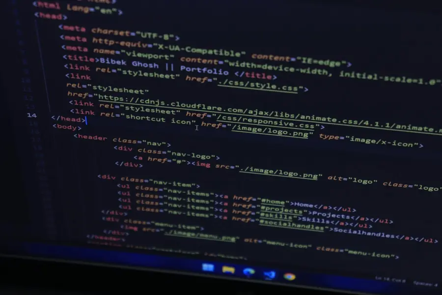 Coding Girls & Women chiude a Cagliari con l’hackathon STEM