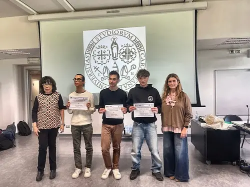 Olimpiadi delle Neuroscienze, a Monserrato brillano i talenti sardi: Stefano Ilot campione regionale